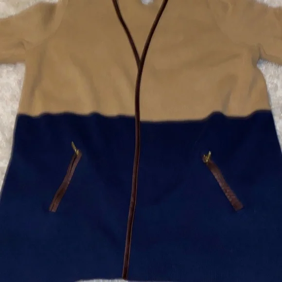 Charter Club Tan and Navy Colorblock Cardigan Size PL - Picture 8 of 10